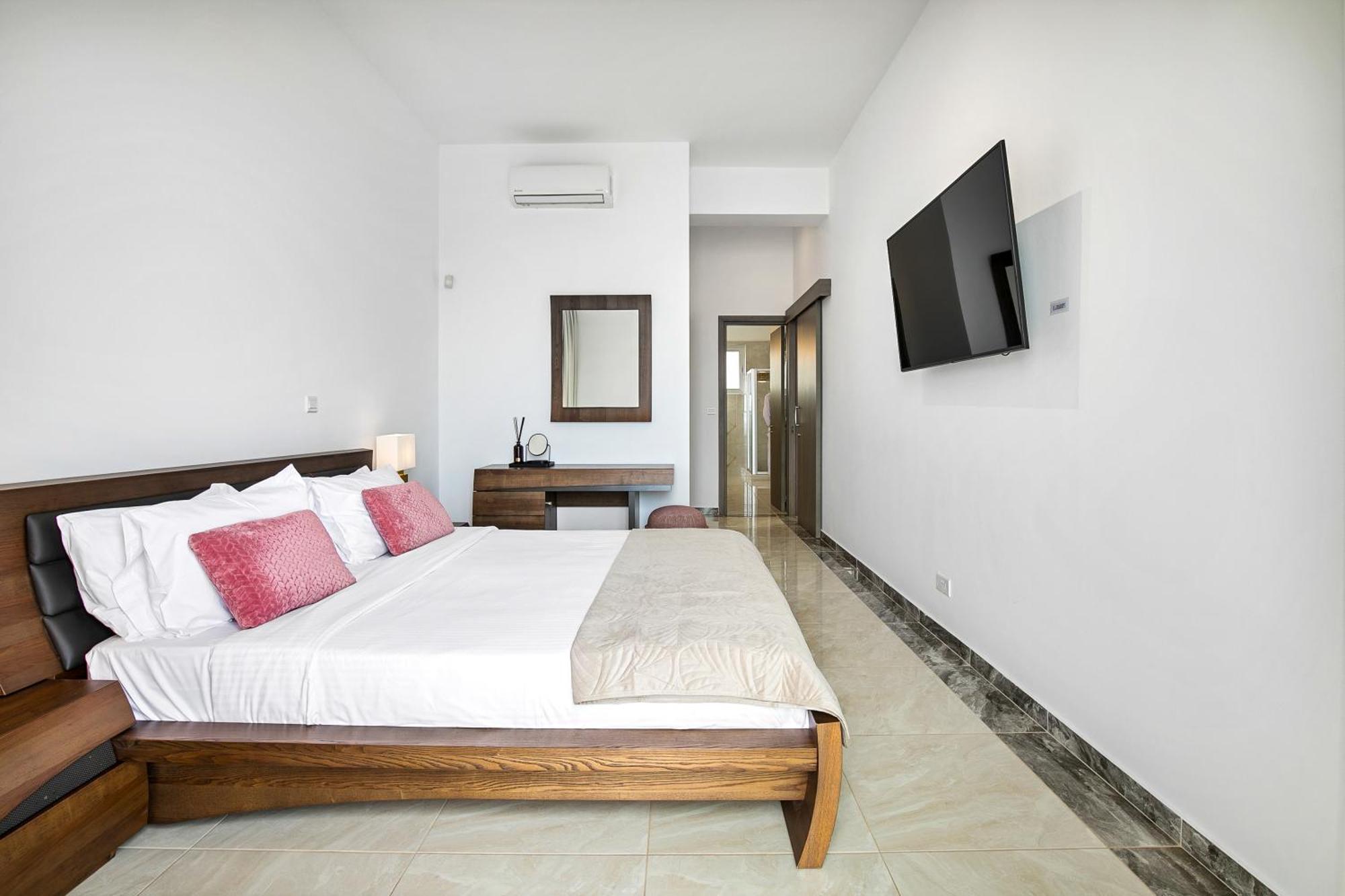 Olymp Luxury Villa D - Luxury Escape With Direct Beach Access And Unique Sunsets Paphos Exteriör bild