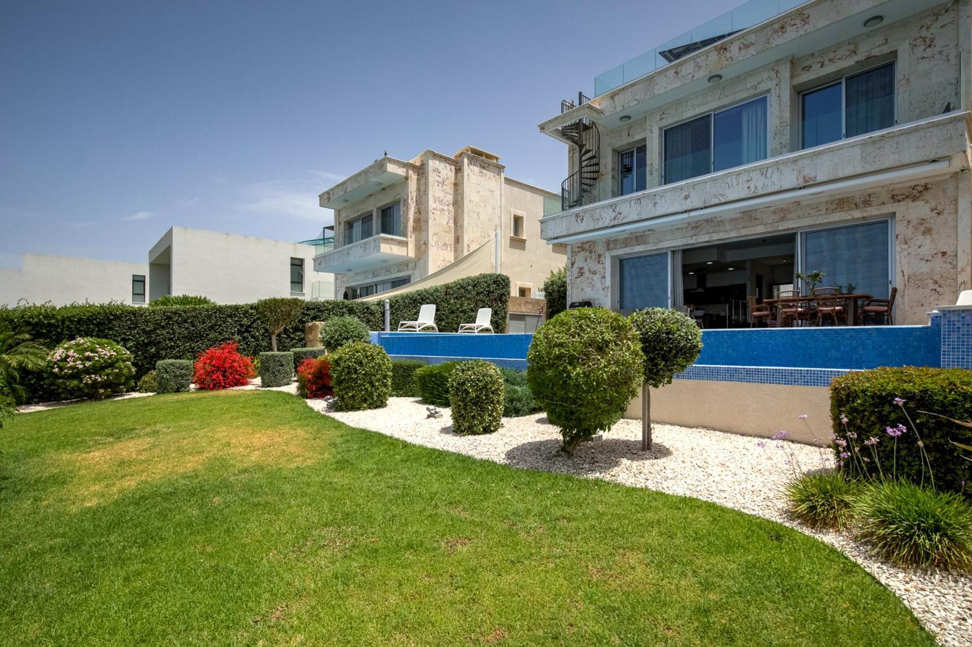 Olymp Luxury Villa D - Luxury Escape With Direct Beach Access And Unique Sunsets Paphos Exteriör bild